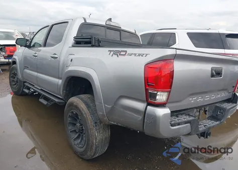 2016 Toyota Tacoma Dbl Cab/Sr5/Trd Sport/Or z USA, uszkodzony, nr VIN 3TMAZ5CN0GM007150